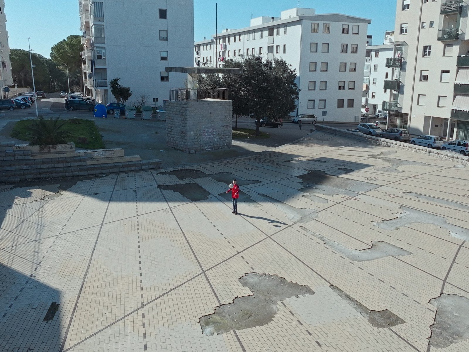 La piazza della Meridiana oggi, dall'alto